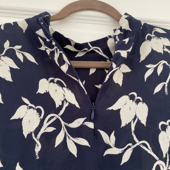 GANNI - Women's Maxwell Crepe High Neck Dress - Vanilla Ice Bell Flower - Picture 7 of 11